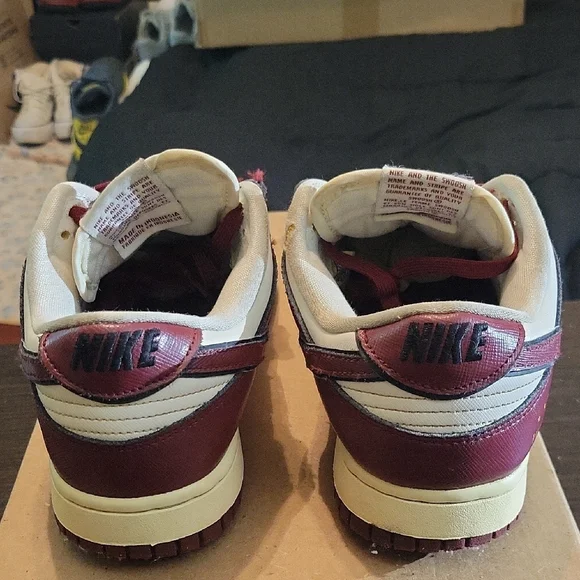 Nike Dunk Low SE Sisterhood Sail Team Red (Womens) Womens Sz 9 - Picture 5 of 11